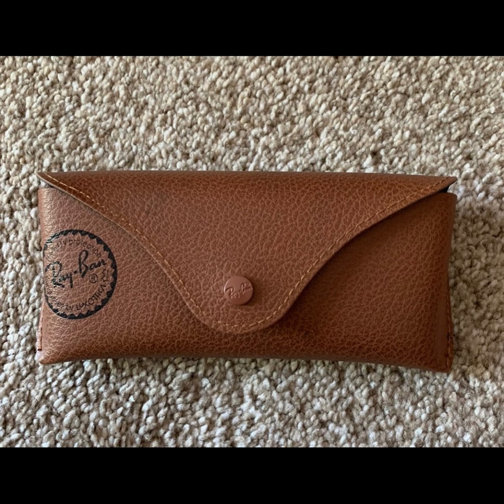 Like New Ray Ban Case